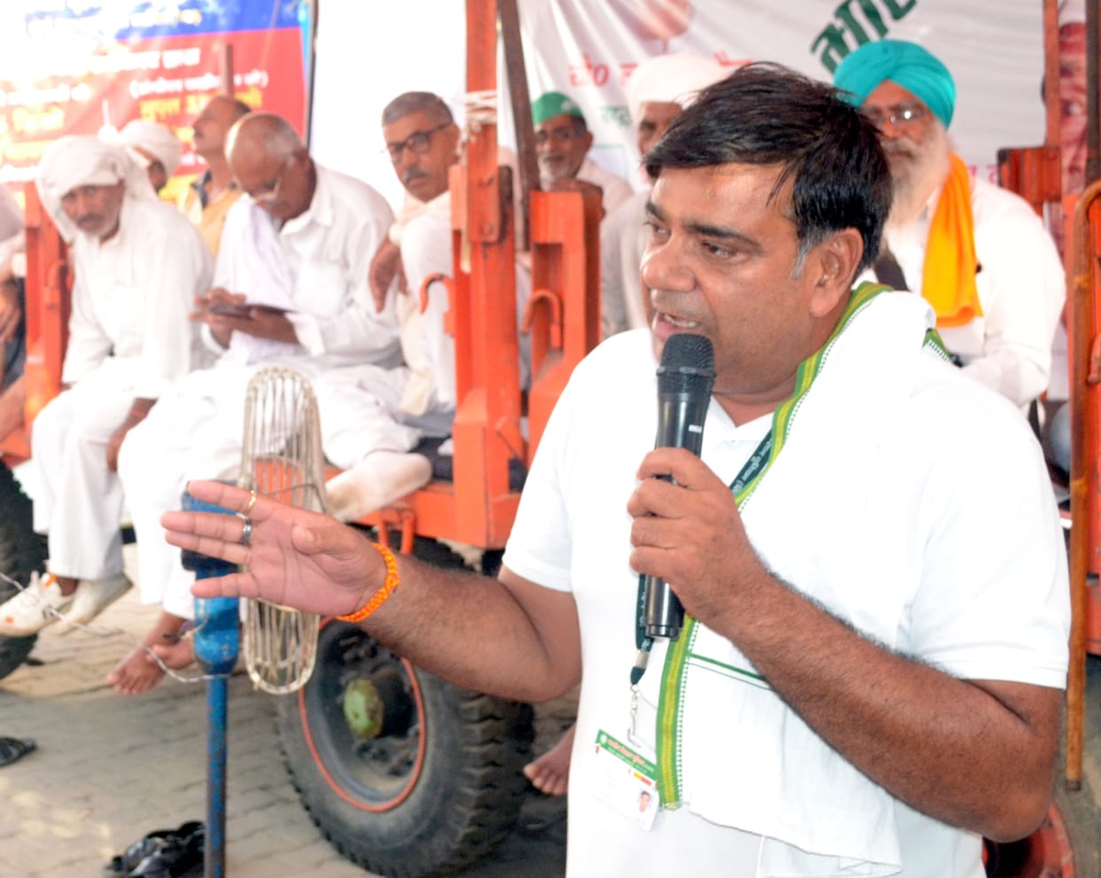 BKU workers' indefinite strike in the Collectorate continued for the seventh day