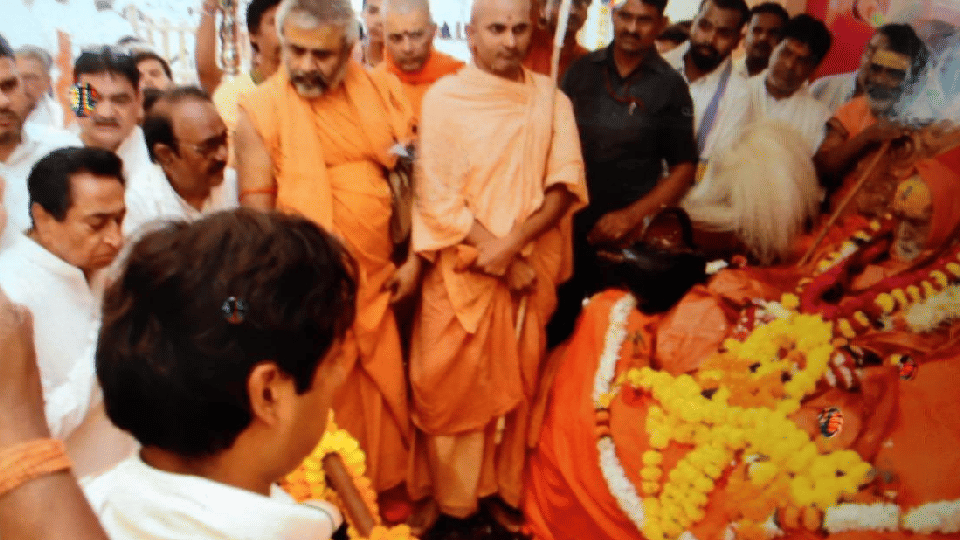 Avimukteshwaranand to head Jyotish Peeth and Sadanand To lead Dwarka Sharda Peeth