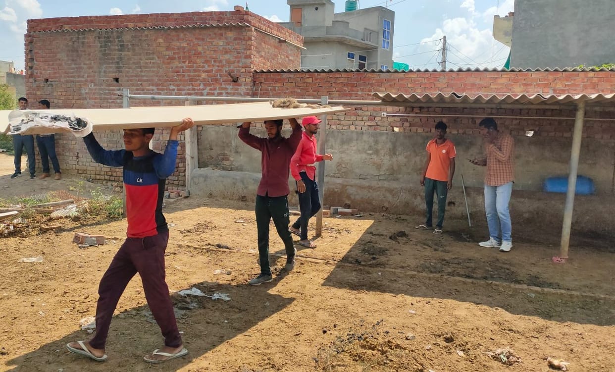 Illegal animal enclosures built on HSVP land in New Model Town
