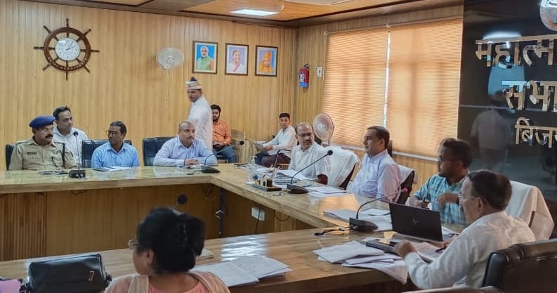 Accelerate the construction of Mahatma Vidur Medical College