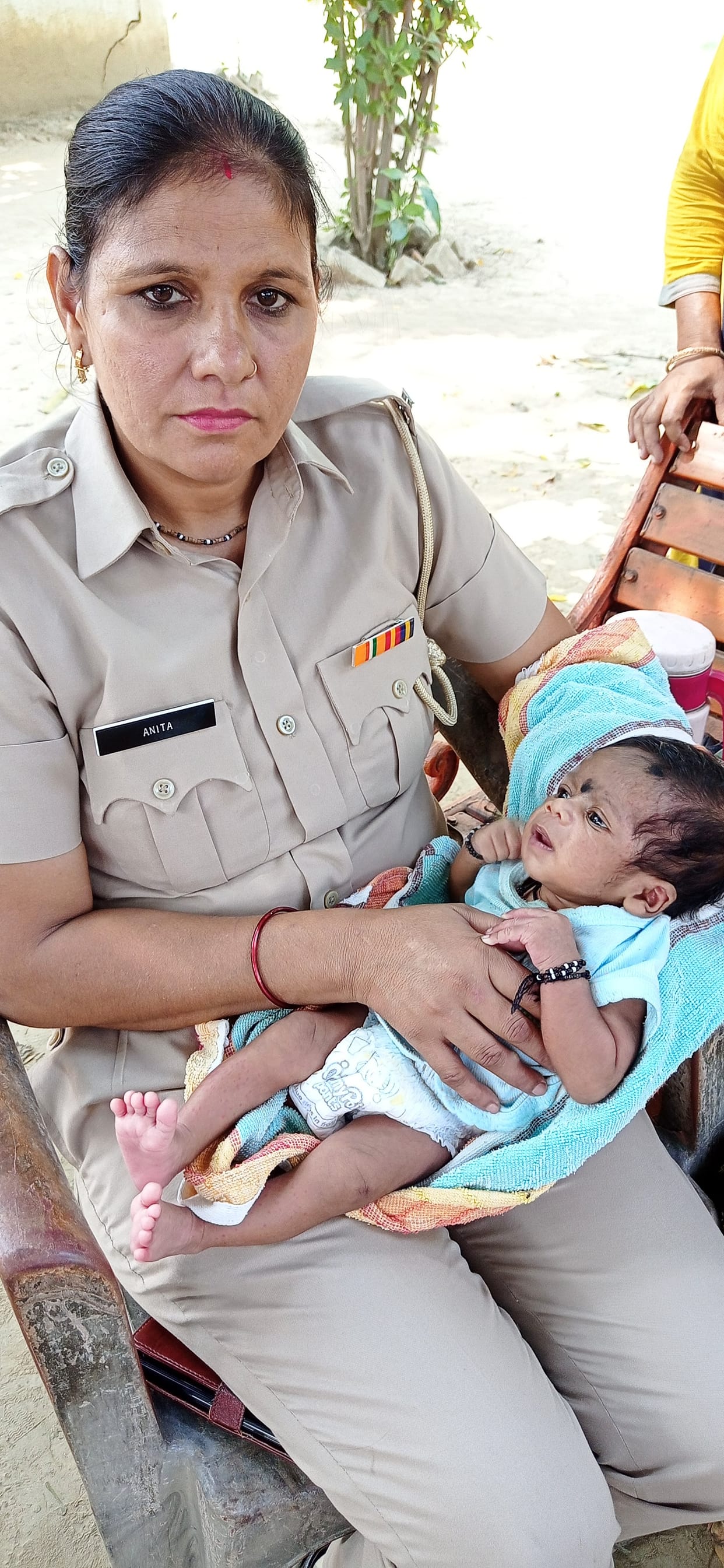 Innocent found wrapped in blanket at Arjun Ghat of Brahmasarovar