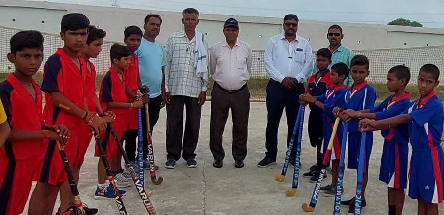 Chitrakoot : Gram Panchayat Chhechriha got a sports ground