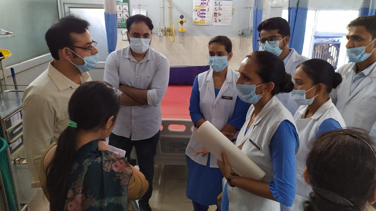 Staff nurse could not tell in which dustbin to put biowaste
