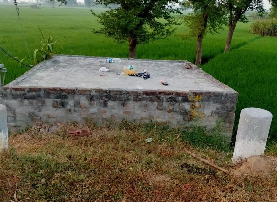 Elderly farmer was beaten to death with sticks, dead body found on the road