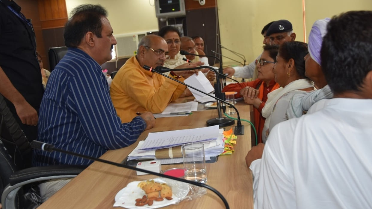 Minister Moolchand Sharma listened to public problems in  meeting of Grievance Committee in Sonipat