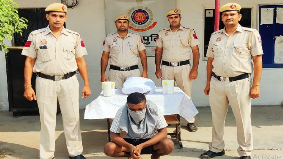 Nigerian national arrested for cocaine smuggling in Delhi's Nihal Vihar