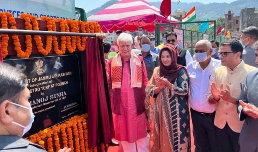 LG Manoj Sinha inaugurates Hockey Astroturf in Poonch boys higher Secondary School