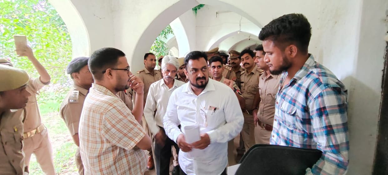 Raid in allahabad university Muslim boarding hostel
