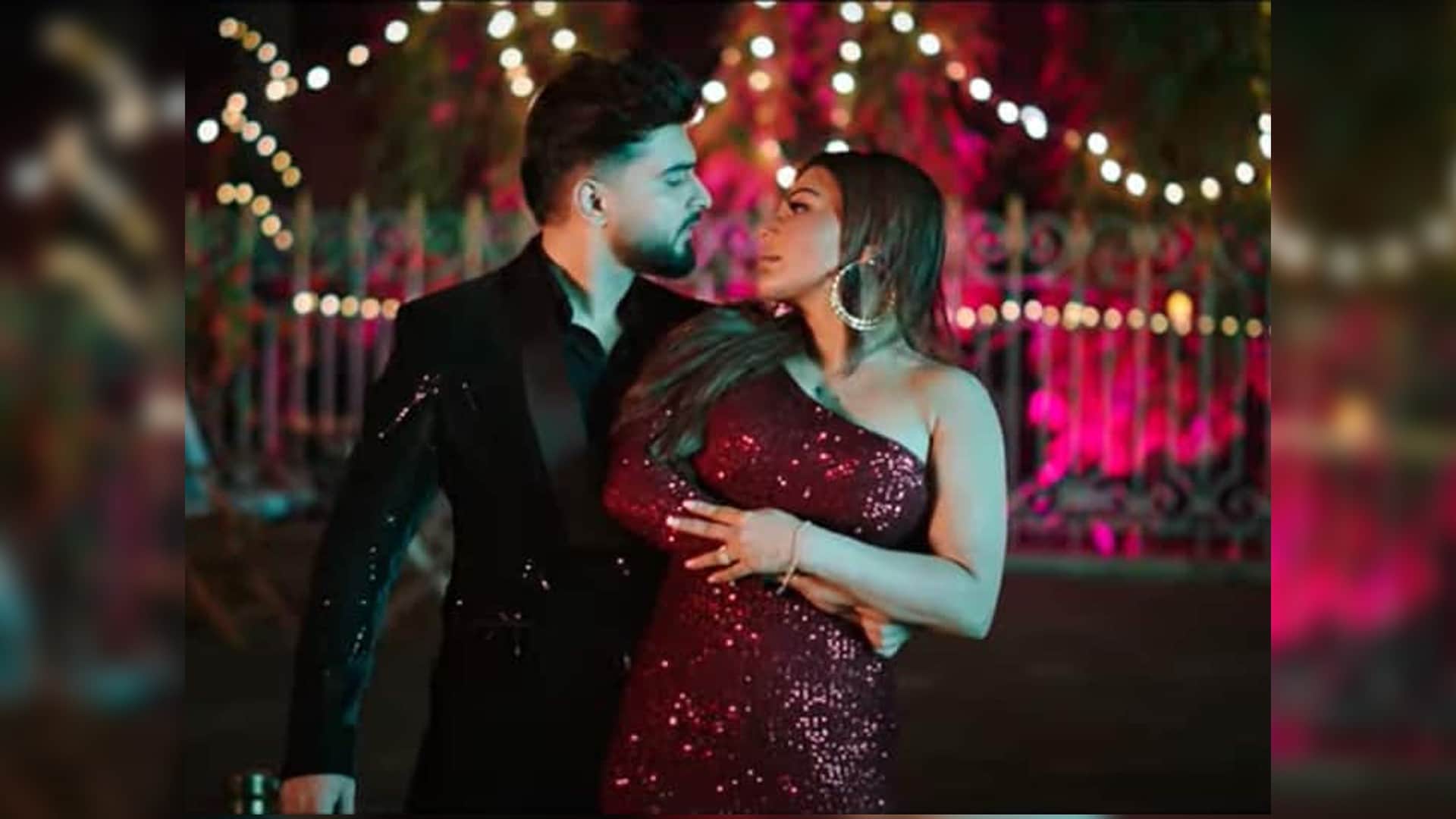 Rakhi Sawant spotted with boyfriend Adil Durrani in an event said he is mine video getting viral
