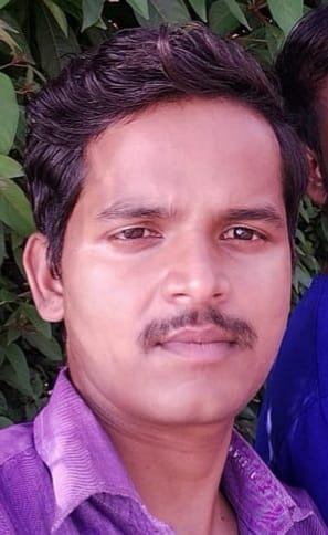 Car fell into river, youth killed, partner injured
