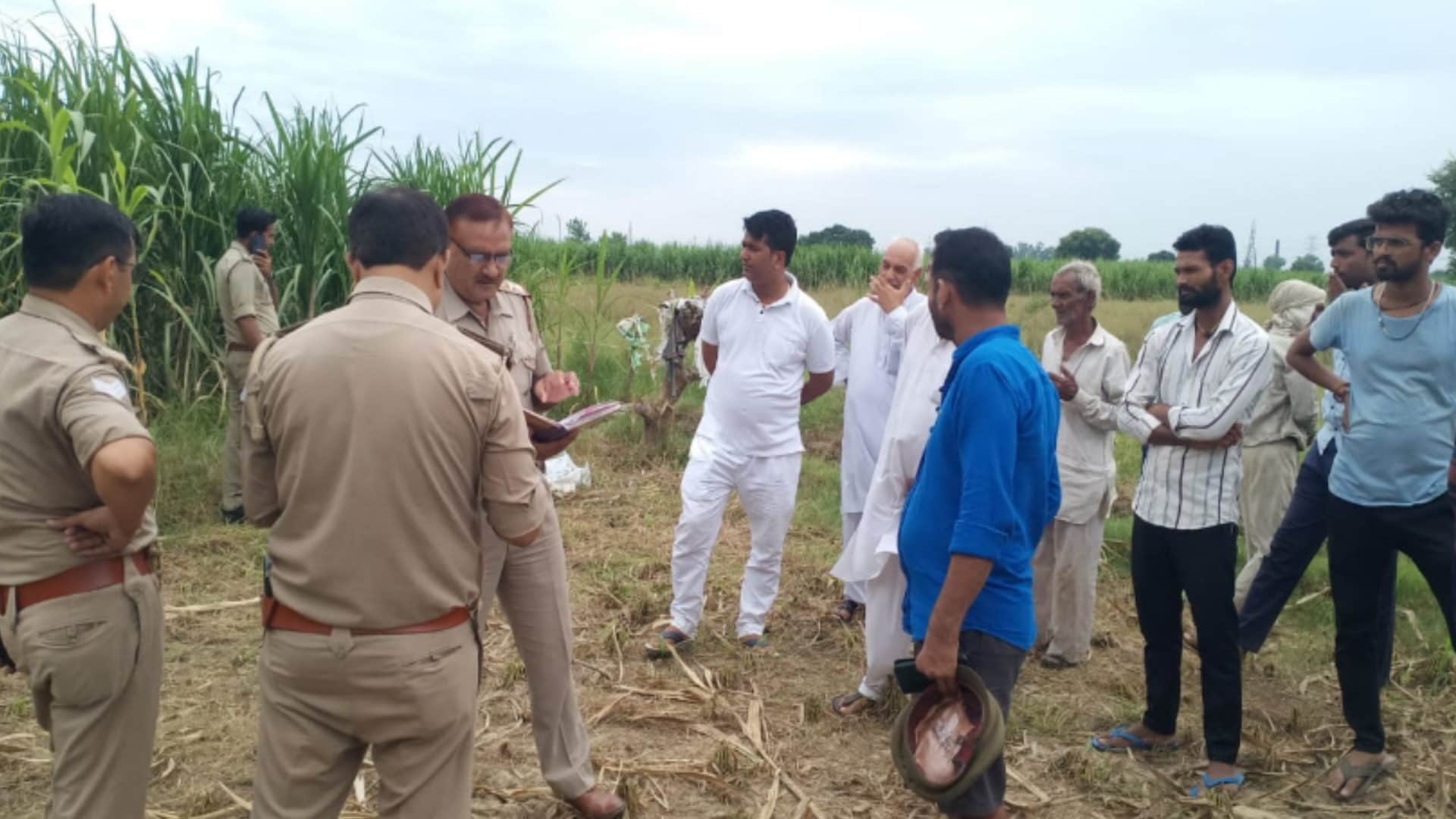 Baghpat crime news young farmer shot by miscreants in village, injuired