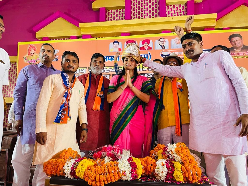 Banda: Apna Dal-S will contest the civic polls alone if the talks with the ally are not done