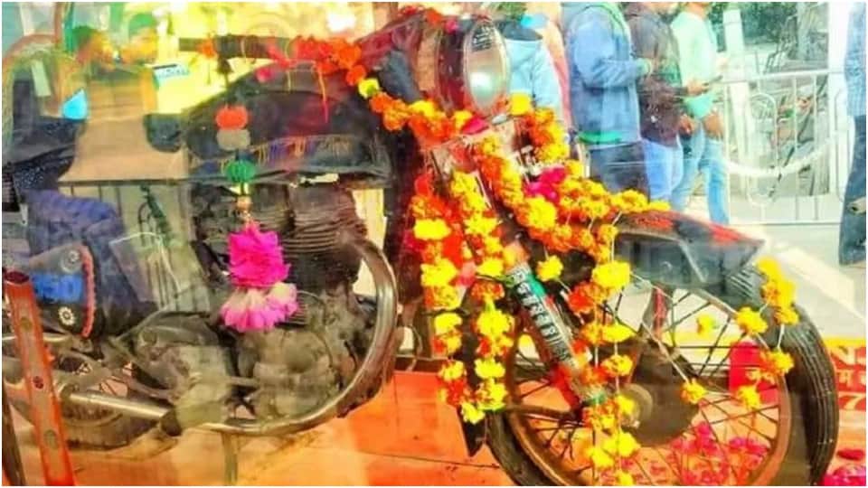 Bullet Baba Temple In Rajasthan Om Banna Temple Jodhpur Royal Enfield Bullet