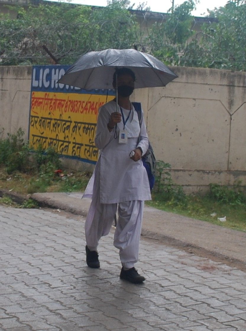 Hathras: Pleasant weather due to drizzle, relief from heat