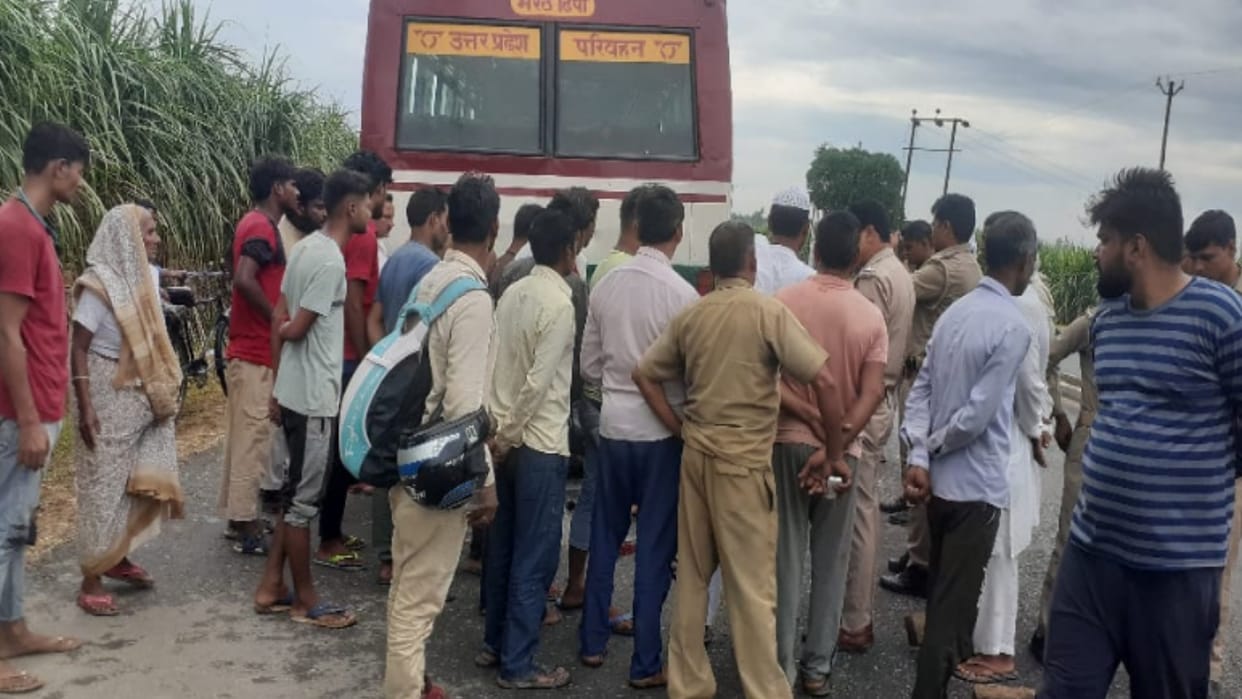 Accident: Two brothers riding a bike collided with a parked roadways along the Meerut-Karnal highway
