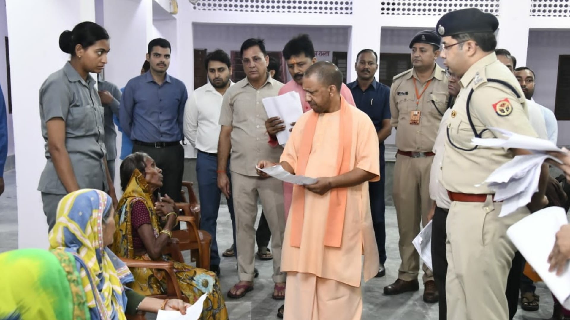CM Yogi held public court in Gorakhpur