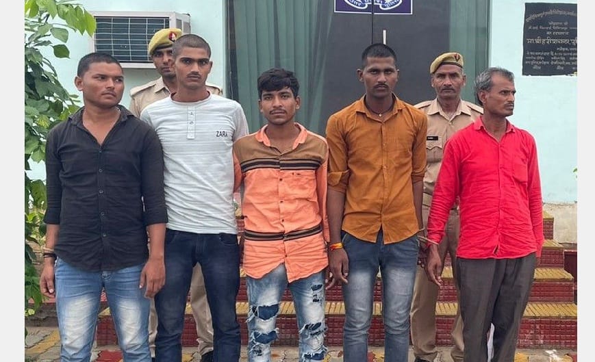 Five accused arrested in Auraiya for beating a sadhu as a child thief