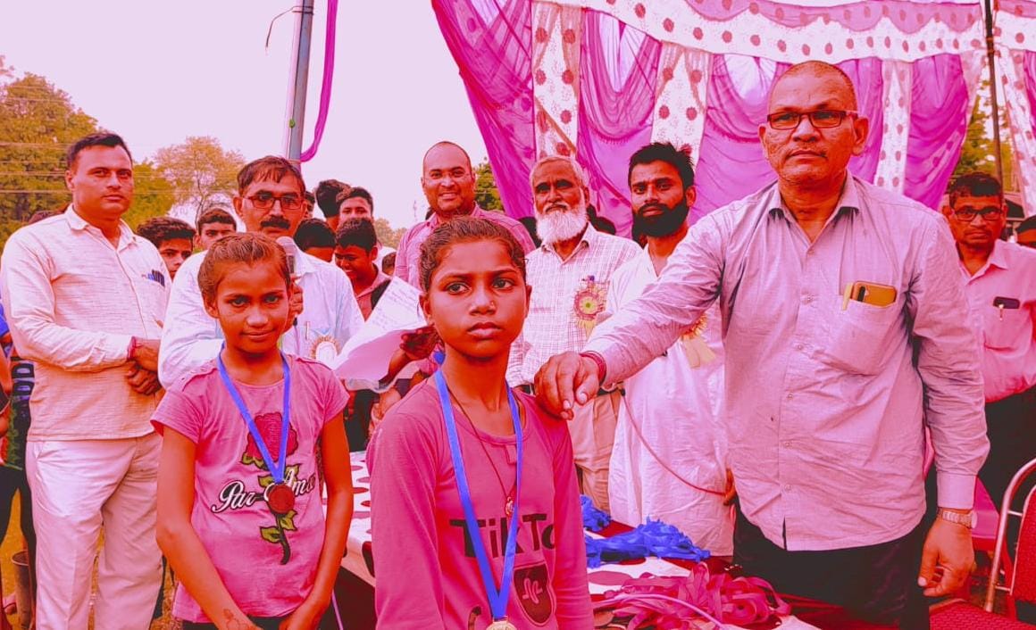 Neelam first, Ujala second in running competition