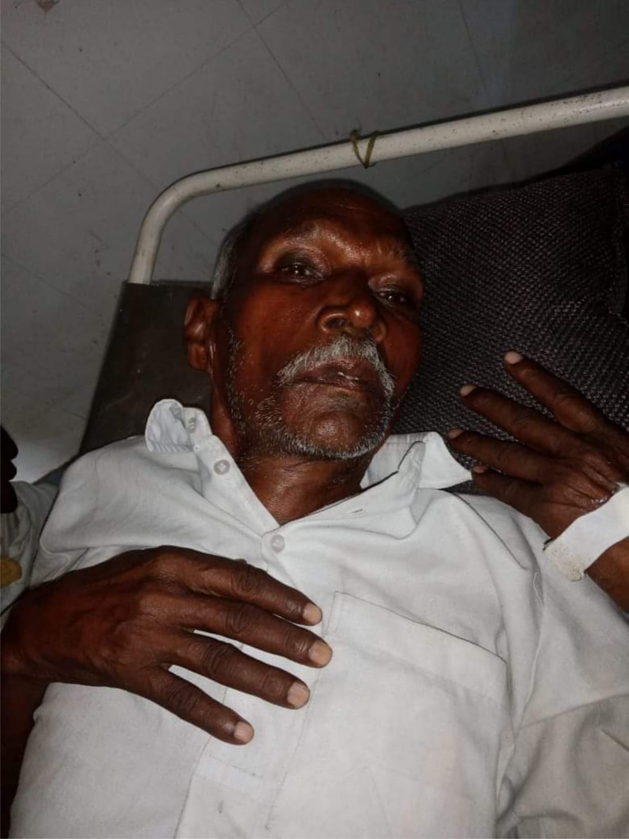 Mathura news Chowkidar accuses BJP leader of beating