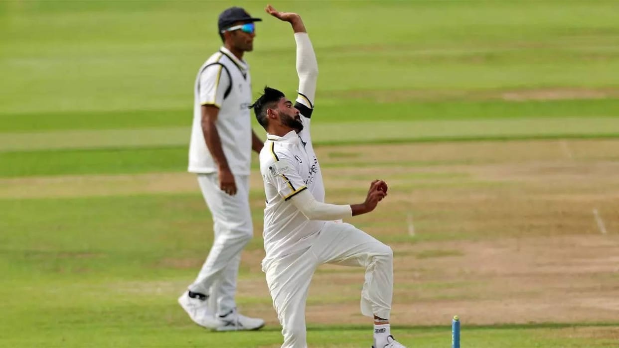 Mohammed Siraj dream Debut in County cricket take fifer against somerset