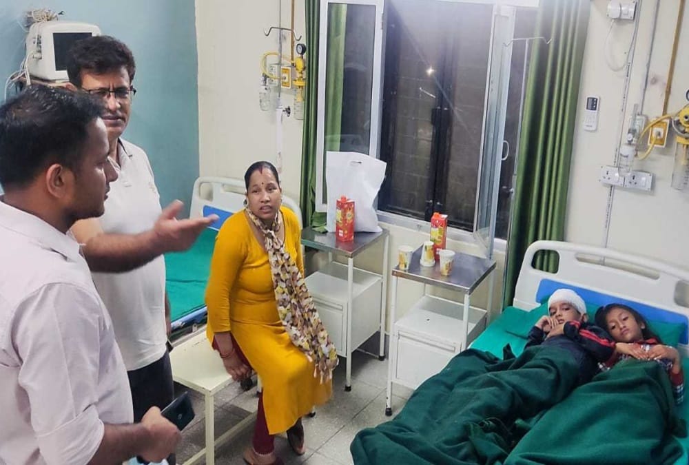 Uttarakhand champawat news: student died due to Toilet roof collapse but save three children