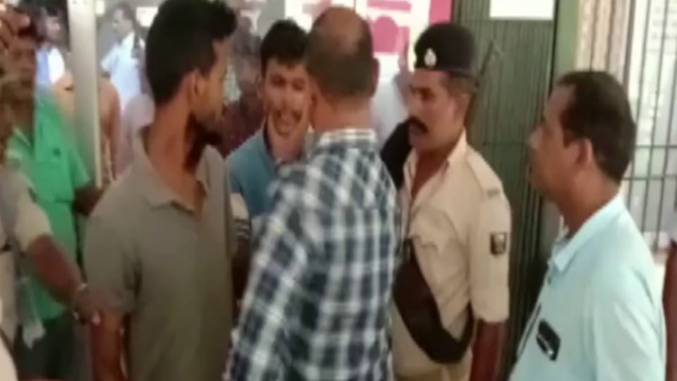 DM ordered for investigation against BDO case of assault with two students in IT Bhawan of Khagaria district