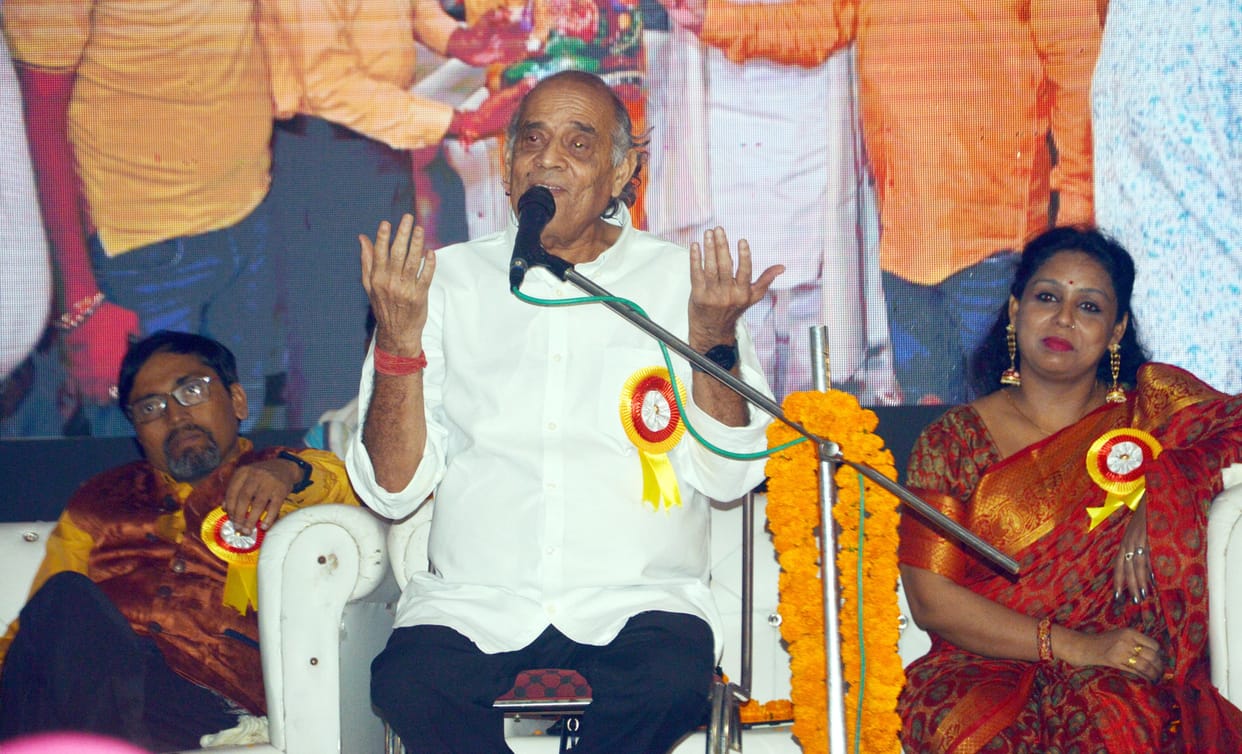 Poets of Veer Ras awakened patriotism by reciting poetry