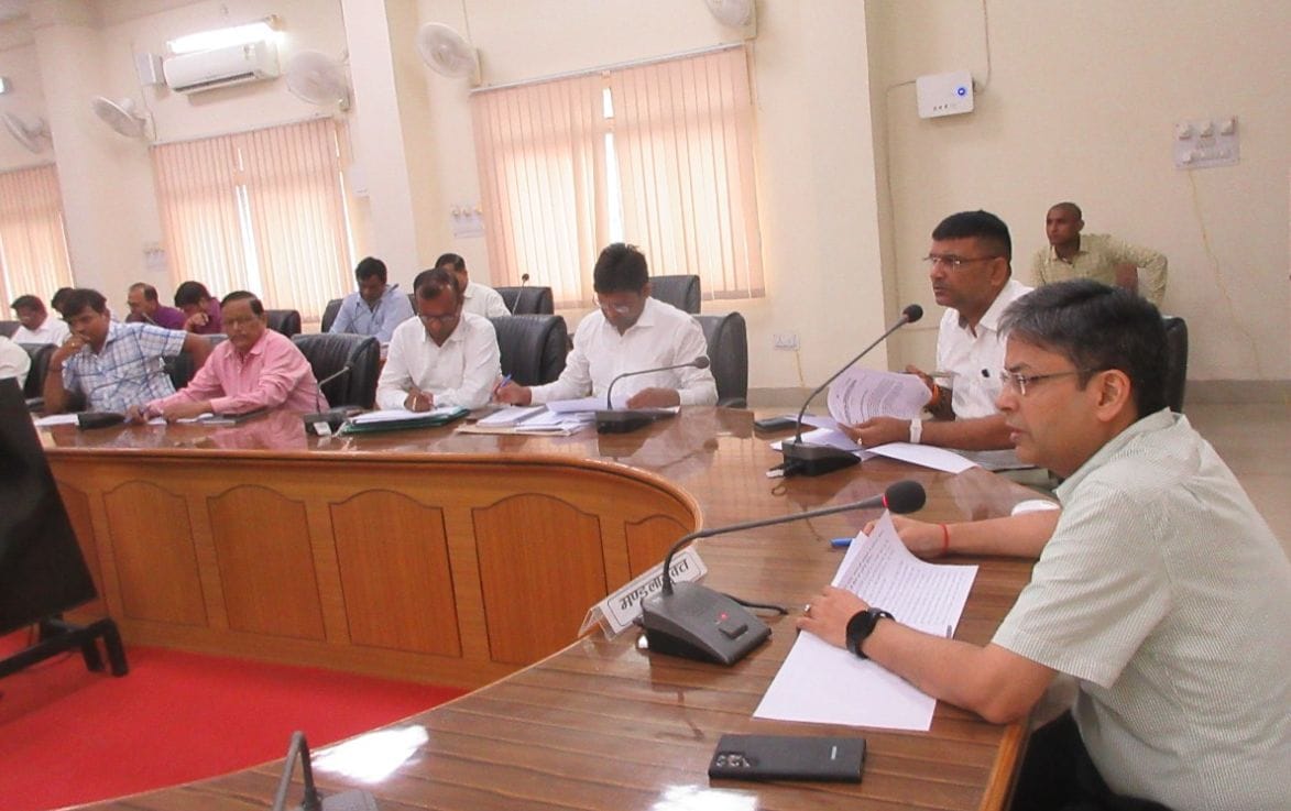 meeting,Employment,instruction,devipatan mandal,commissinar