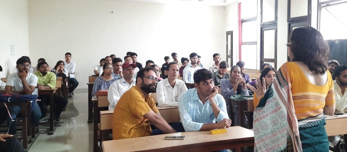 'Hindi language makes everyone easy and gentle', Kurukshetra
