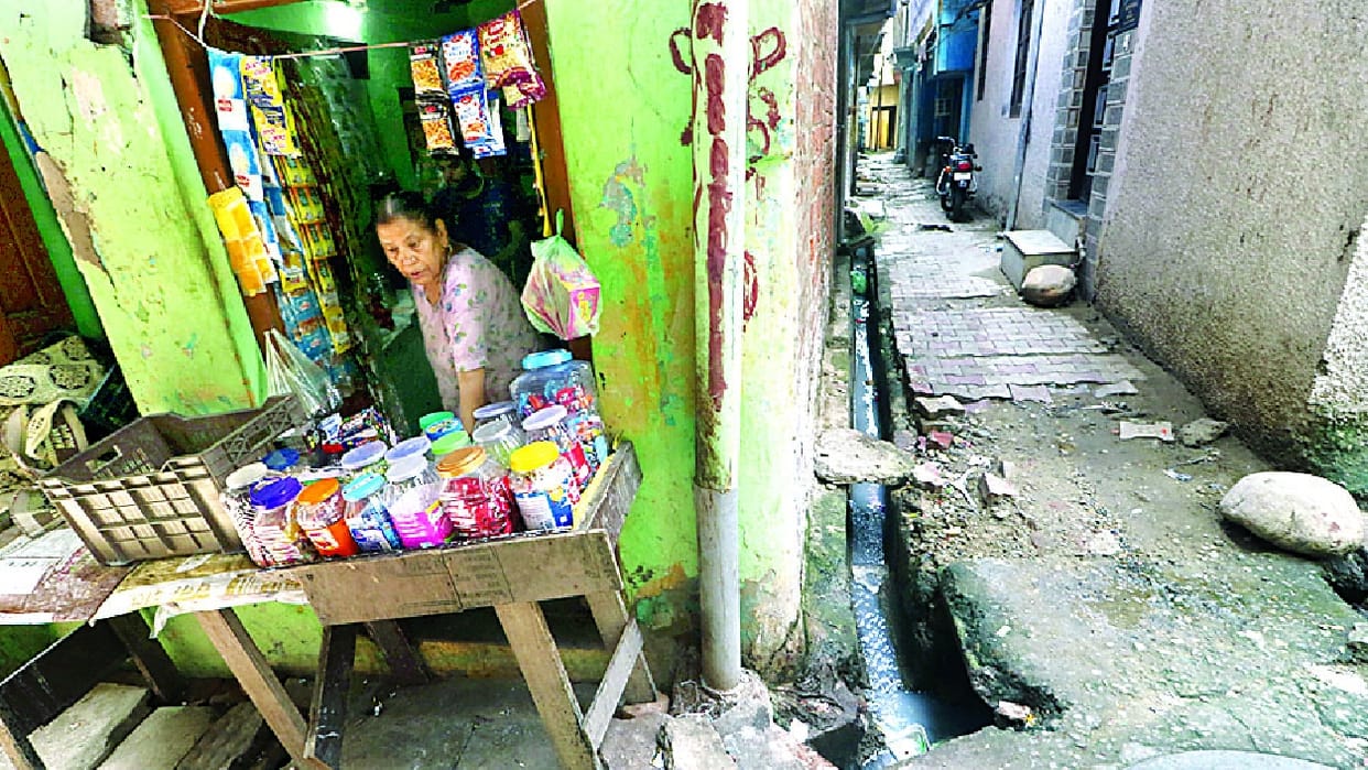 Closed drains becoming mosquito nurseries in jammu city