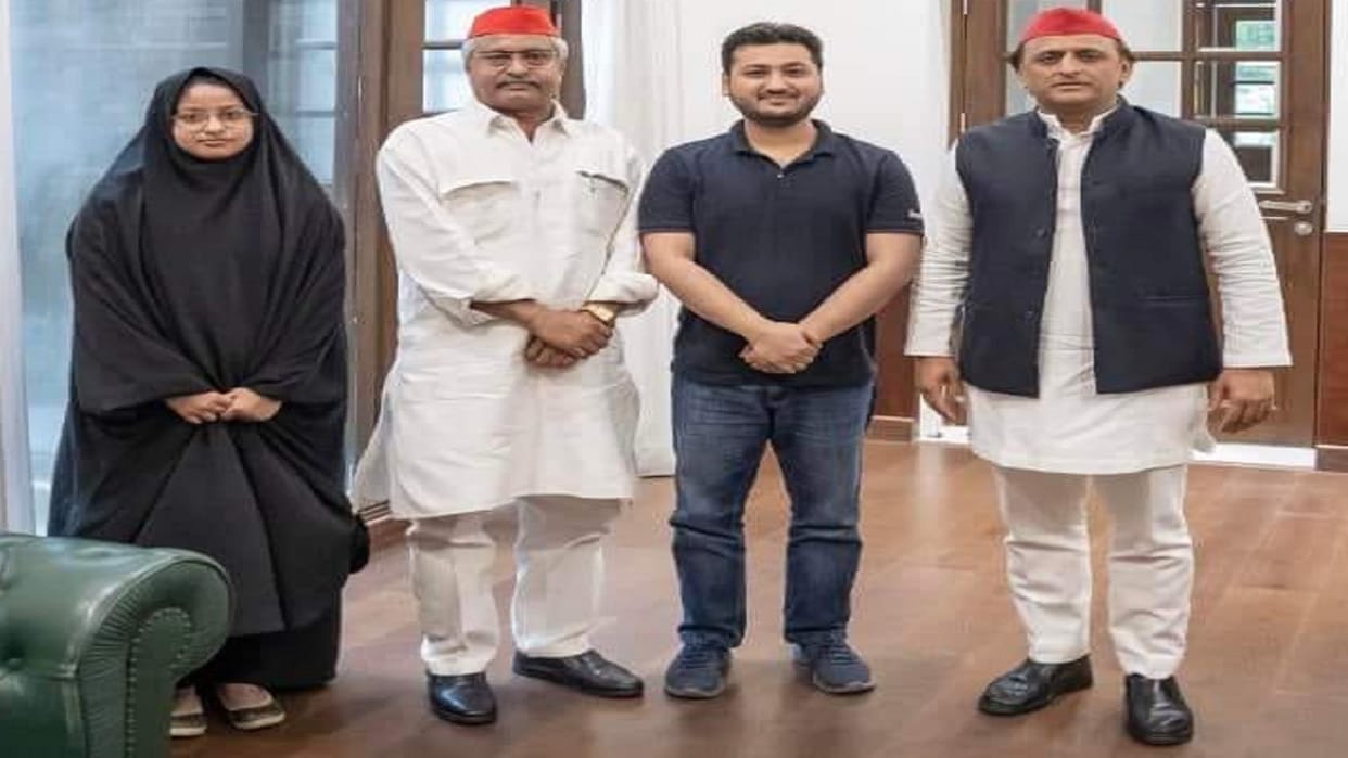 SP chief Akhilesh Yadav will visit Javed Pump the alleged mastermind of Prayagraj violence, in jail.