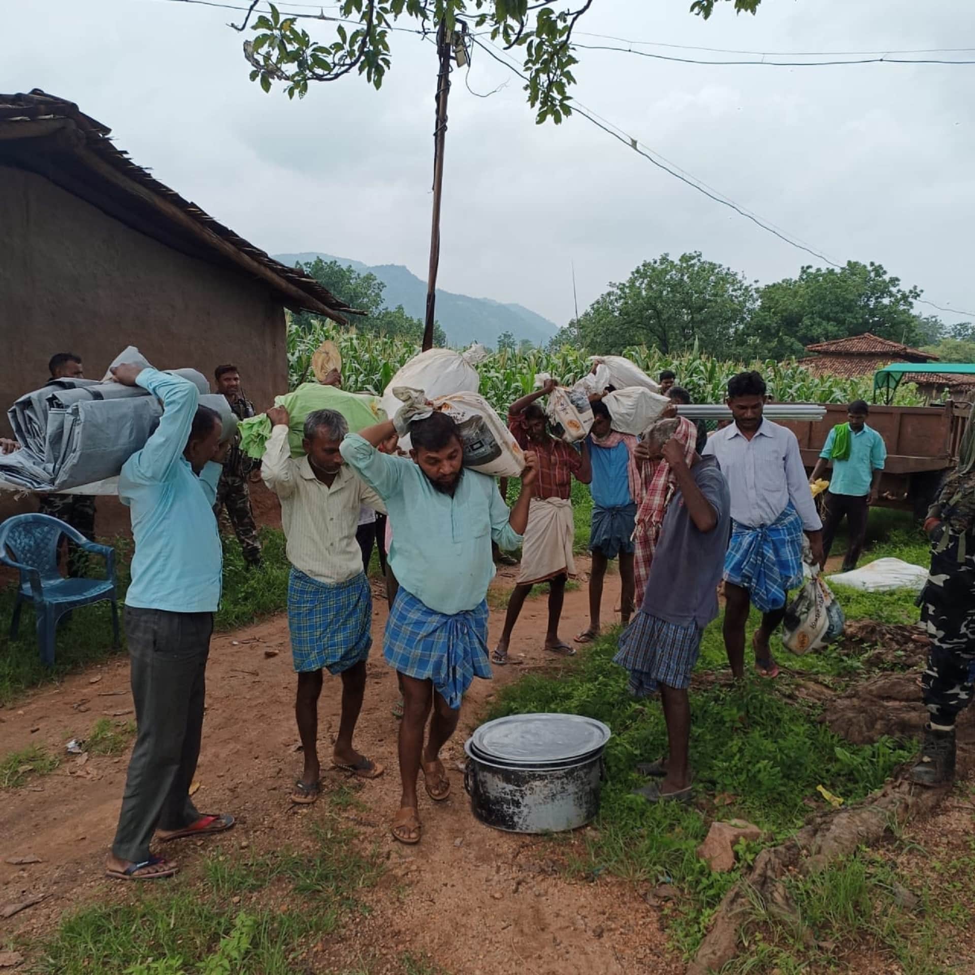 Jharkhand: Naxalites in the reach of CRPF and security forces Naxal operations