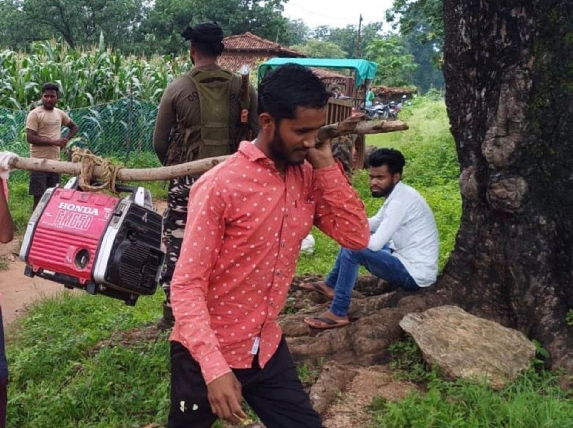 Jharkhand: Naxalites in the reach of CRPF and security forces Naxal operations