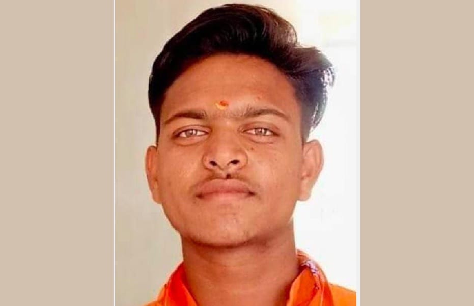 BJYM leader resigns in Kannauj, police accused of beating
