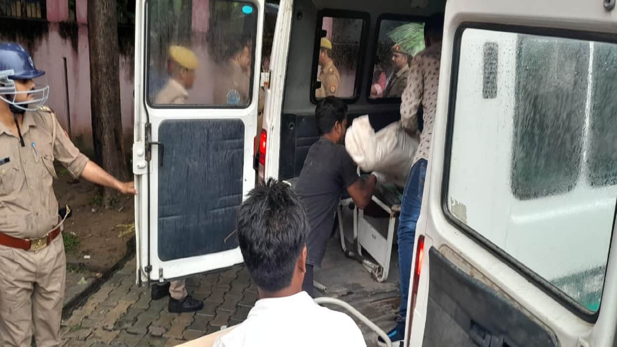 Lakhimpur Kheri Rape and murder Case last rites of both sisters complete