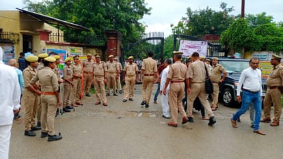 Mukhtar Ansari appear in Mau court Police team reached from Banda jail in Gangster Act