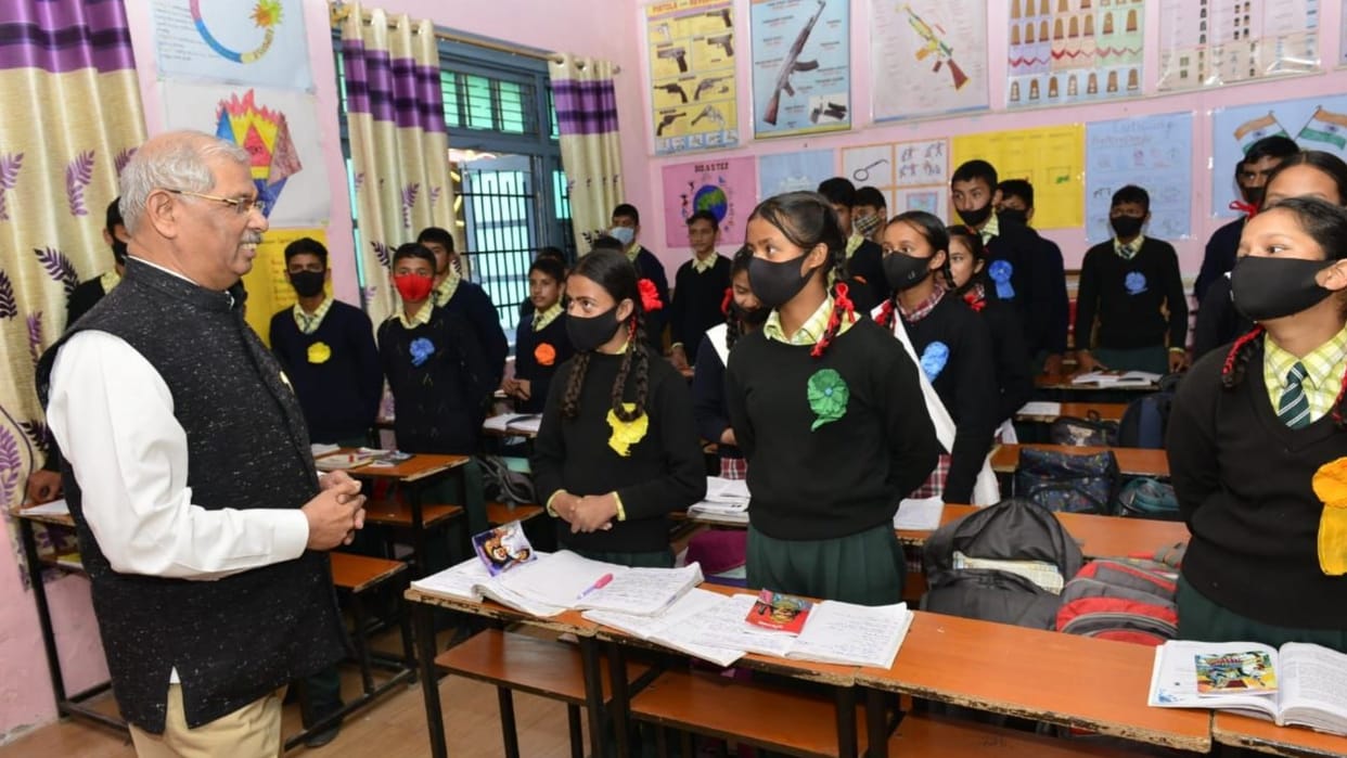 Governor Rajendra Vishwanath Arlekar Visit Govt School in Kinnaur Himachal Pradesh