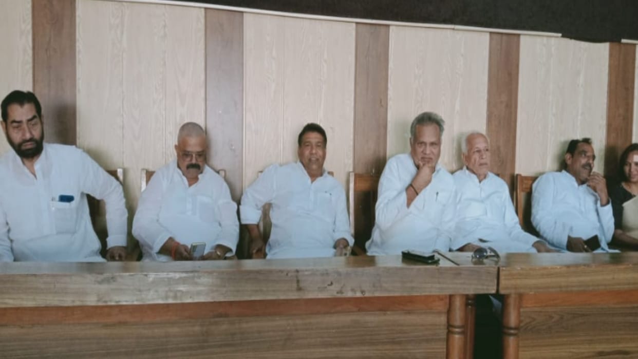 UP: National General Secretary of RLD Trilok Tyagi: RSS workers should be ready in Shishu temples