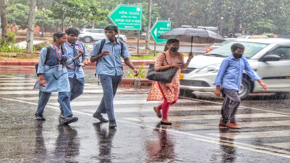 Weather Update Rain in many areas of Rain in Delhi-NCR