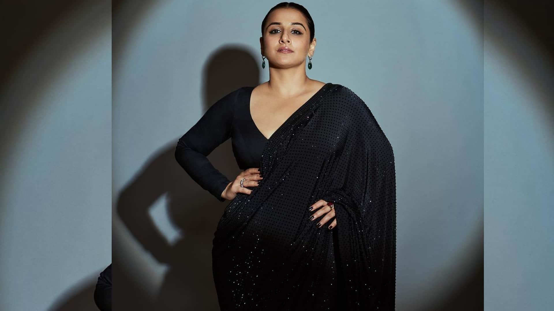 vidya balan in black shimmer saree with full sleeve blouse look stylish