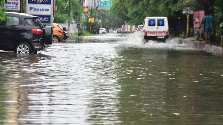 UP Weather : कल से पूर्वी उत्तर प्रदेश में बारिश के आसार, वज्रपात की भी चेतावनी, कई जिलों के लिए येलो अलर्ट