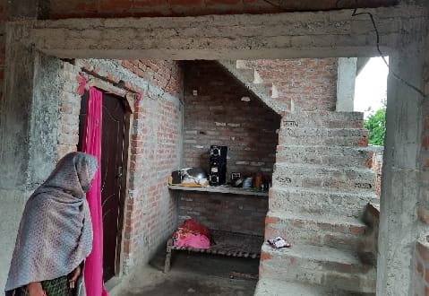 There are two tears in the victim's village regarding Chhotu, the girls