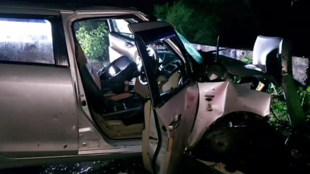 Two died and two injured in an accident in Shravasti.