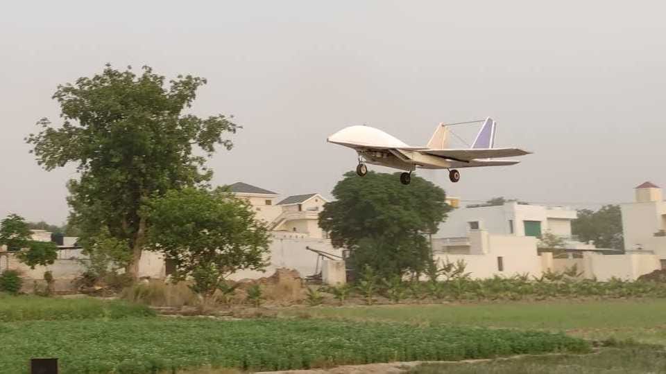 Punjab Farmer built more than 50 model aircraft