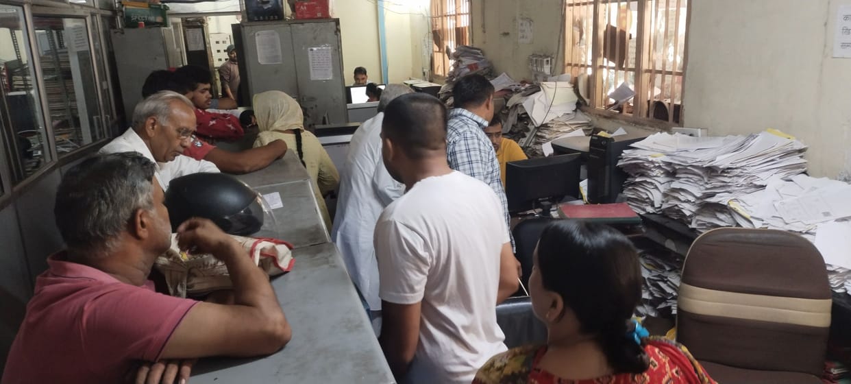 The act of the city council: the candidate, parents and village address changed by tampering with the record recorded in the birth certificate register
