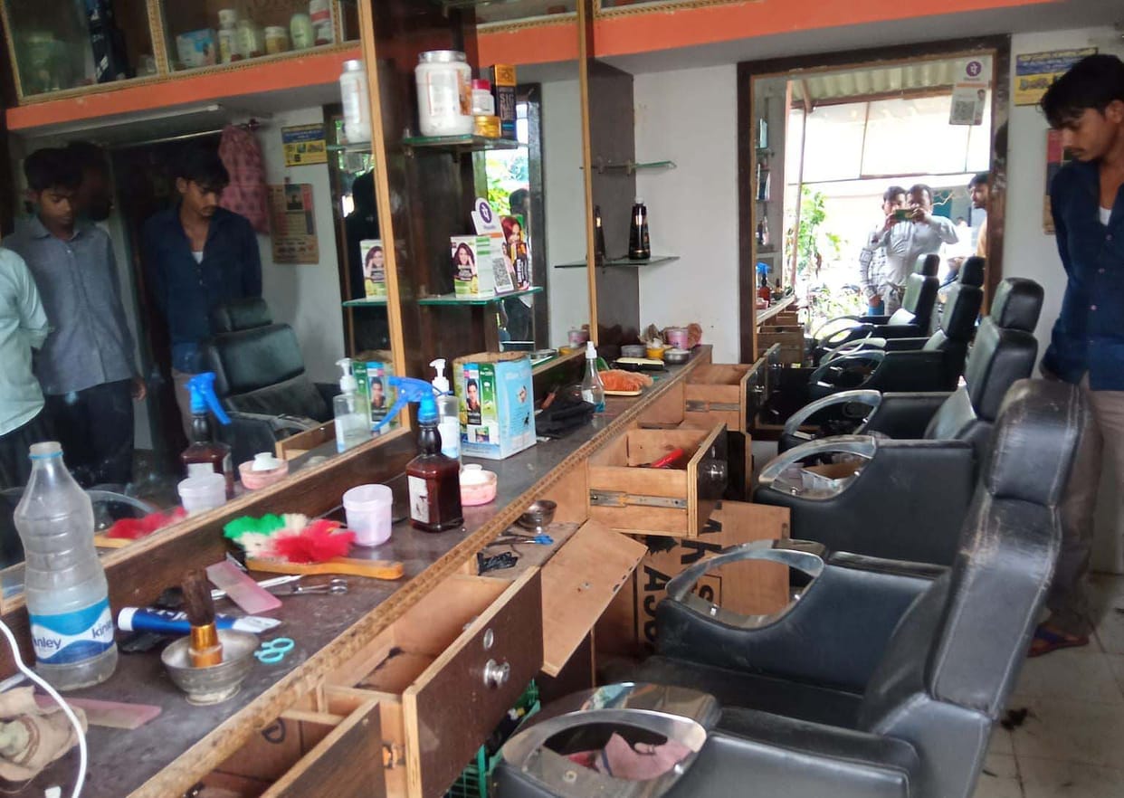 thieves broke into the salon