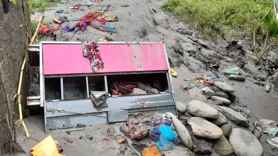 Disaster in Dharchula: debris every in village even after seven days photos