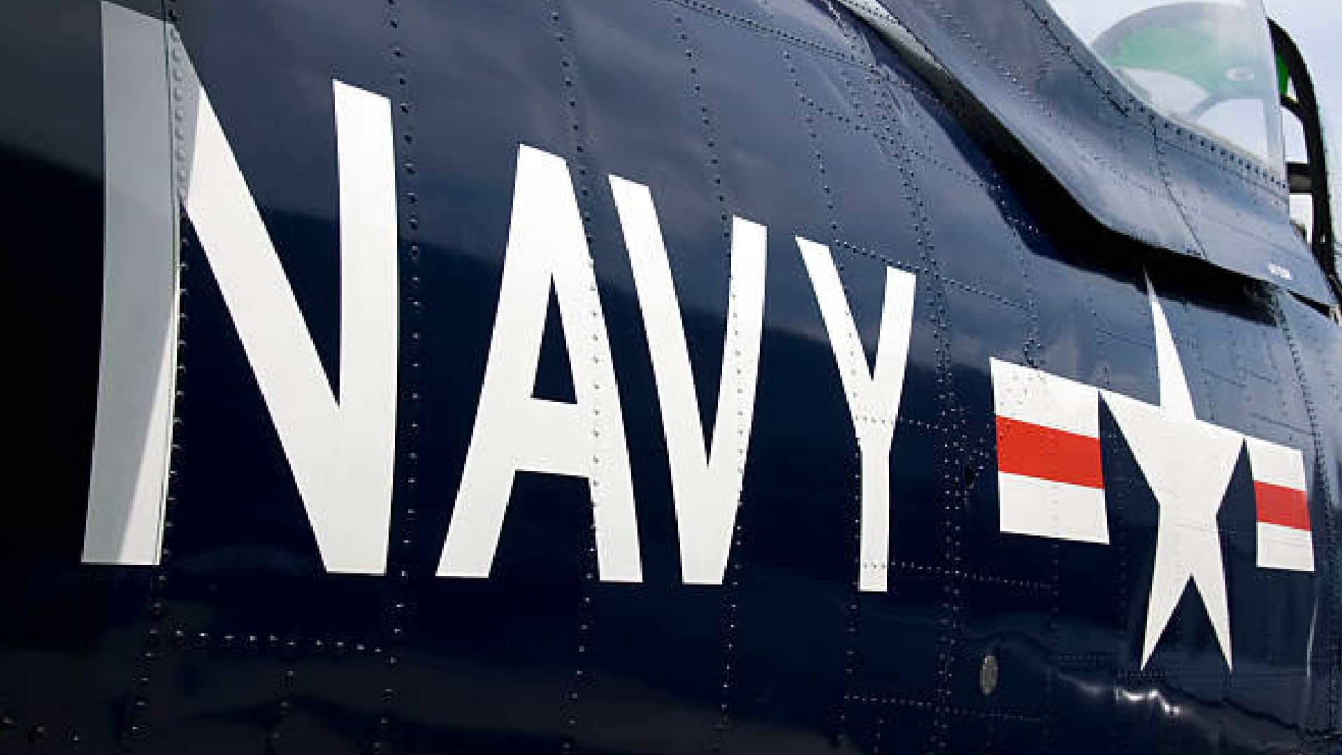 Giant Sea Creature Attacked US Navy Warship Know Mystery Behind It  in Hindi