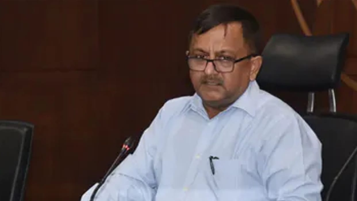 Chief Minister's advisor reached Puranpur to see the land in Bailah village