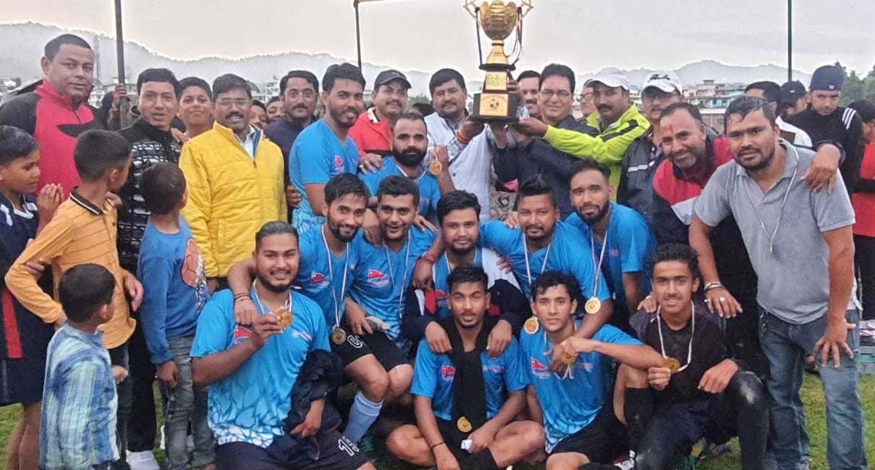 Champawat Sports Club became champion from Hrithik's trio